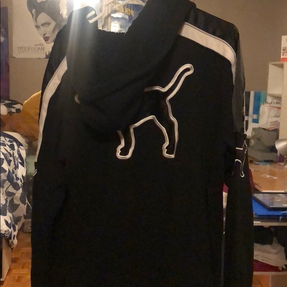 Pink hoodie - Picture 2 of 4